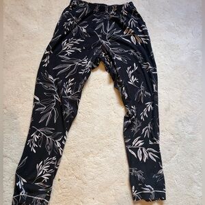 Floral Black and White Leggings